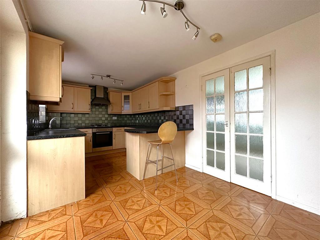 Dining Kitchen 172