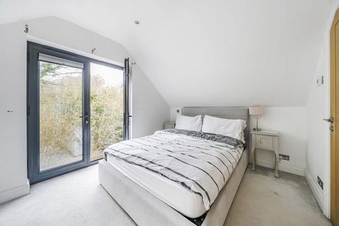 9 Swans Ghyll, Forest Row, RH18 5PA