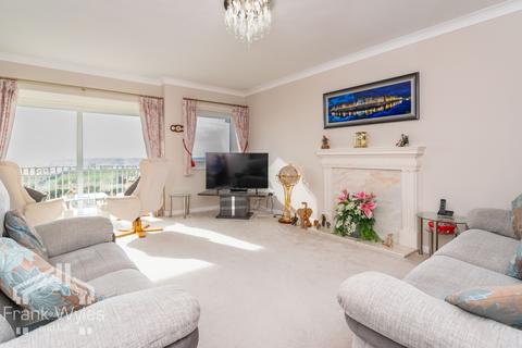 2 bedroom apartment for sale, Flat 6, Links Court, 83 South Promenade, Lytham St. Annes, Lancashire