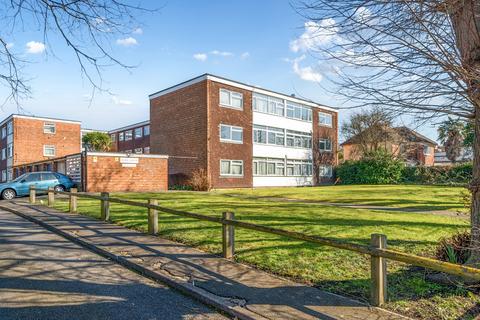 Parchmore Road, Thornton Heath, CR7