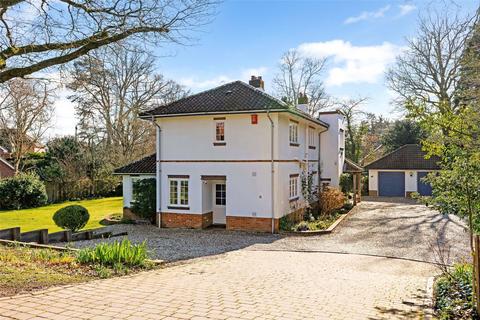 5 bedroom detached house for sale, Garden Close Lane, Newbury, Berkshire, RG14