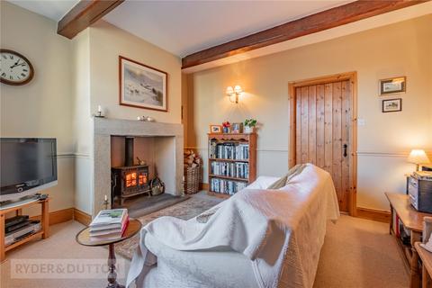 2 bedroom terraced house for sale, Slant Gate, Kirkburton, Huddersfield, West Yorkshire, HD8