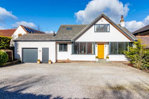 4 bedroom detached house for sale, Forest Lane Head, Harrogate