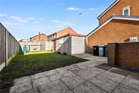11 Blackgates Drive, Tingley, Wakefield, WF3 1TE