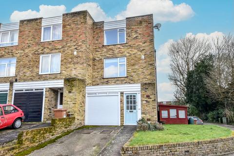 3 bedroom end of terrace house for sale, Townfield, Rickmansworth, Hertfordshire