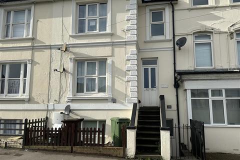 1 bedroom house to rent, Quarry Road, Tunbridge Wells