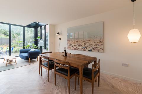 15c Castle Road, Whitstable, CT5 2DY