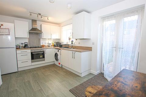 3 bedroom semi-detached house for sale, King James Close, Fordham CB7