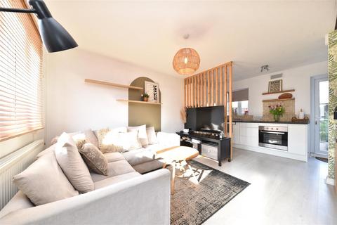 16 Hedgerow Close, Stevenage, SG2 7EB