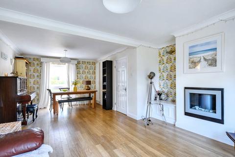 10 Colvin Chase, Galleywood, Chelmsford, CM2 8QQ