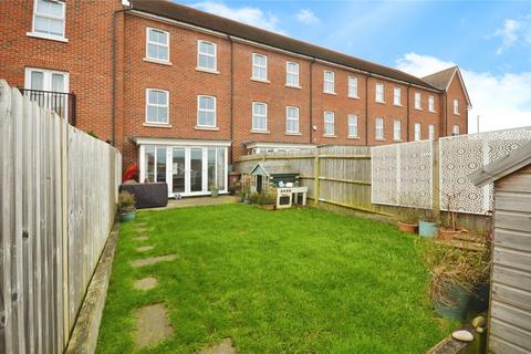 4 bedroom terraced house for sale, Acorn Path, Aylesbury HP22