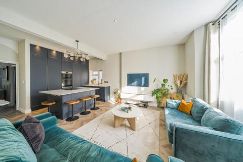 34a Bromley Road, Beckenham, BR3 5JD