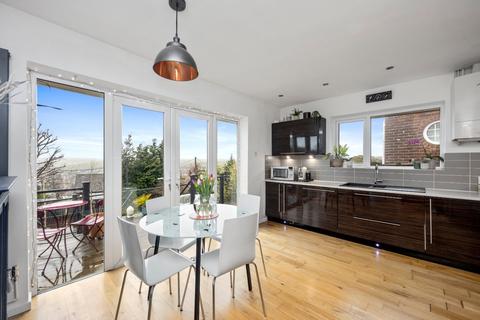 2 bedroom bungalow for sale, Cuckmere Way, Brighton, East Sussex, BN1