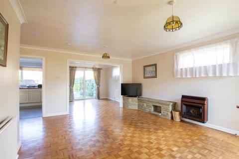 4 bedroom detached house to rent, Narrow Lane, Histon, Cambridge, CB24