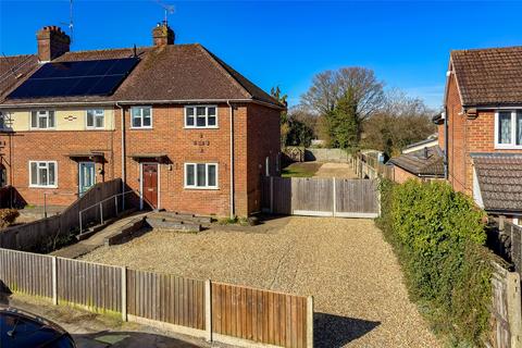 2 bedroom end of terrace house for sale, Curtis Road, Leverstock Green, Hertfordshire, HP3