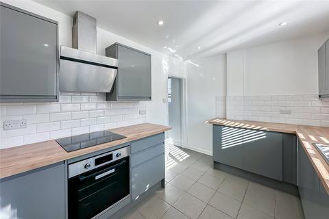 2 bedroom end of terrace house for sale, Curtis Road, Leverstock Green, Hertfordshire, HP3