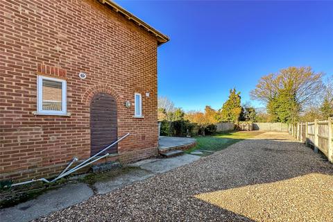 19 Curtis Road, Hemel Hempstead, HP3 8LE