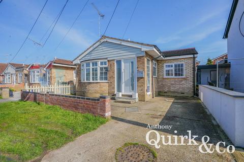 2 bedroom detached bungalow for sale, Thelma Avenue, Canvey Island, SS8