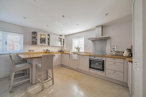 undefined, Burderop Barns, Chiseldon, SN4