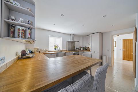 undefined, Burderop Barns, Chiseldon, SN4