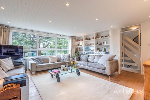 3 Beechbank, Norwich, NR2 2AL