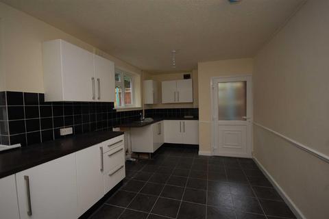 3 bedroom semi-detached house to rent, 19 Upper Street, Tettenhall