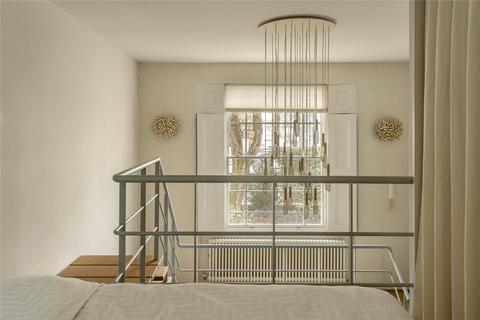 Studio for sale, Pembridge Place, Notting Hill, London, W2