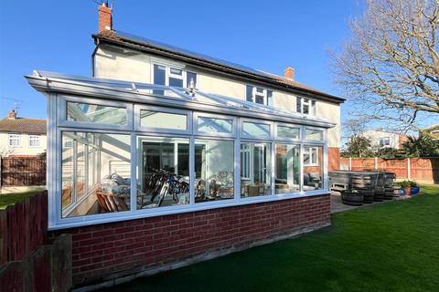 Willowside Casey Lane, Tillingham, Southminster, CM0 7TD