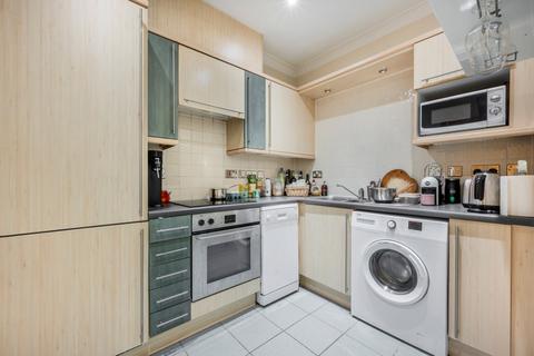 1 bedroom flat for sale, Moore Court, Anderson Square, London
