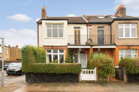 2 bedroom maisonette for sale, Moor Mead Road, St Margaret's, Twickenham