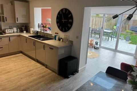11 Chaplin Drive, Thorpe-le-soken, Clacton-on-sea, CO16 0EY