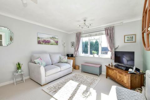3 Fairhill, Hemel Hempstead, HP3 9UU