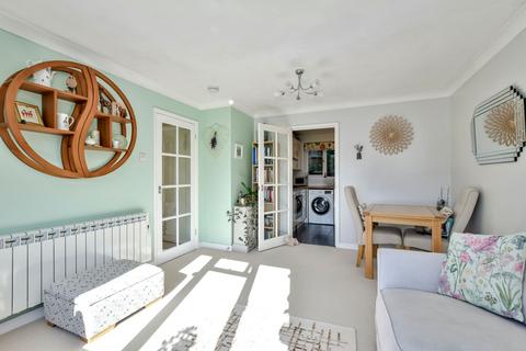 3 Fairhill, Hemel Hempstead, HP3 9UU