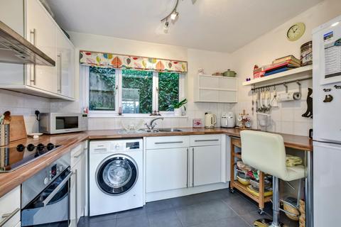 3 Fairhill, Hemel Hempstead, HP3 9UU