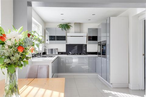 37 Bendigo Lane, Nottingham, NG2 4EH
