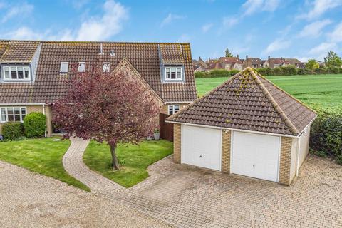 4 bedroom detached house for sale, Cornwell Close, Isleham CB7