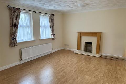 2 bedroom apartment for sale, Bells Court, York YO62