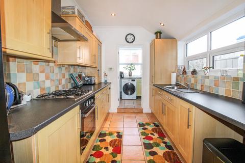 3 bedroom terraced house for sale, Yetminster Road,  Farnborough , GU14