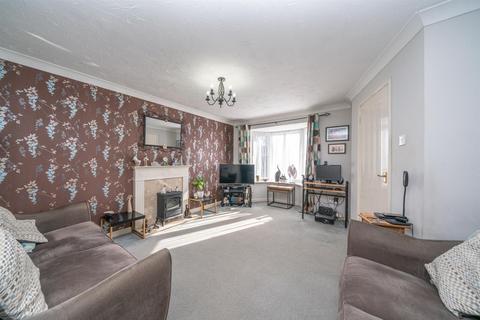 3 bedroom link detached house for sale, Laureate Way, Gadebridge Park, Hemel Hempstead, HP1 3RL