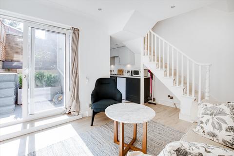 1 bedroom flat to rent, St Peter's Terrace, Fulham, London, SW6