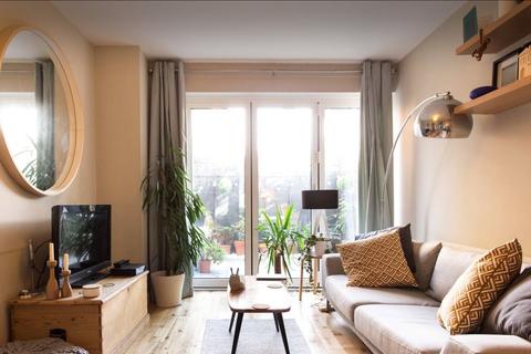 1 bedroom apartment for sale, London SW2