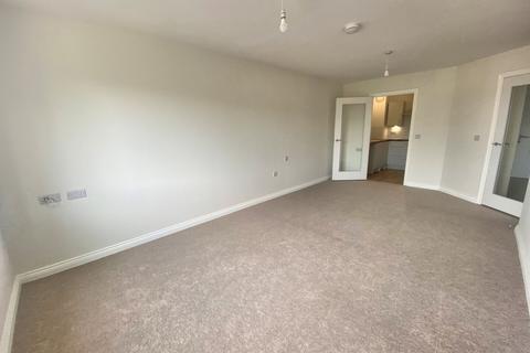 1 bedroom flat for sale, Thackeray Lodge, Trinity Street, Fareham PO16