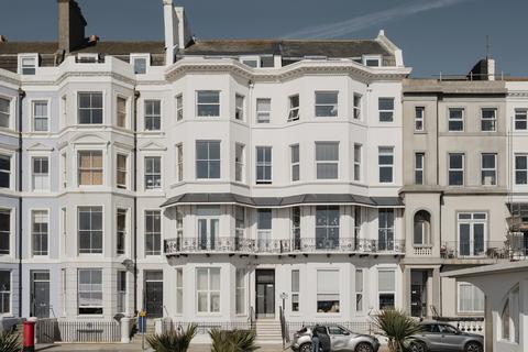 2 bedroom flat for sale, 40-41 Eversfield Place, St Leonards-on-Sea TN37