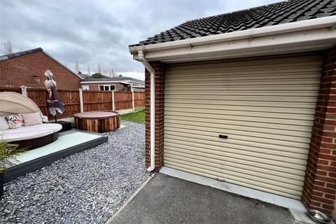 116 Downland Crescent, Knottingley, WF11 0EH