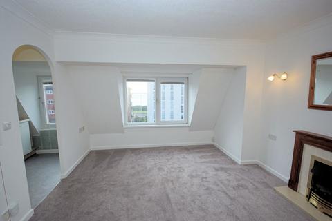 1 bedroom flat for sale, Hometide House, Beach Road, Lee-On-The-Solent, PO13