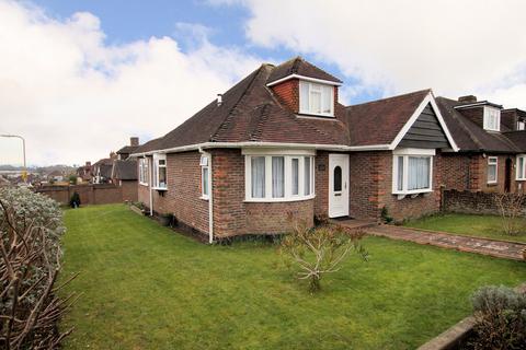 2 bedroom detached bungalow for sale, Leith Avenue, Fareham PO16