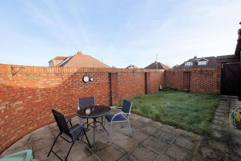 2 bedroom detached bungalow for sale, Bayly Avenue, Fareham PO16