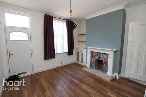 2 bedroom terraced house to rent, Oban Street, Leicester