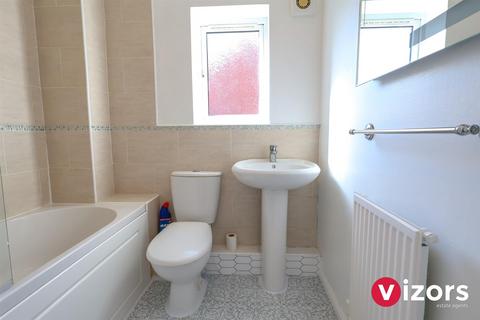 4 Appletree Lane, Redditch, B97 6SE
