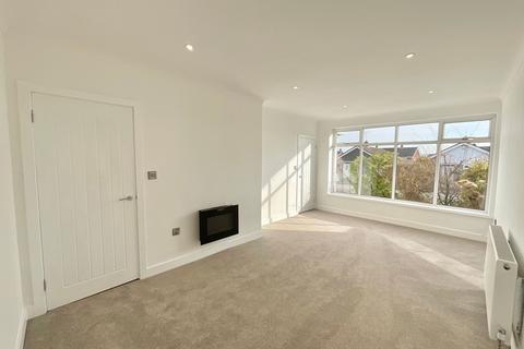 2 bedroom detached house for sale, Meadow Way, Stone